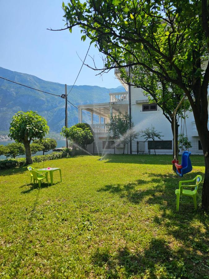 Apartments Popovic Kotor Luaran gambar