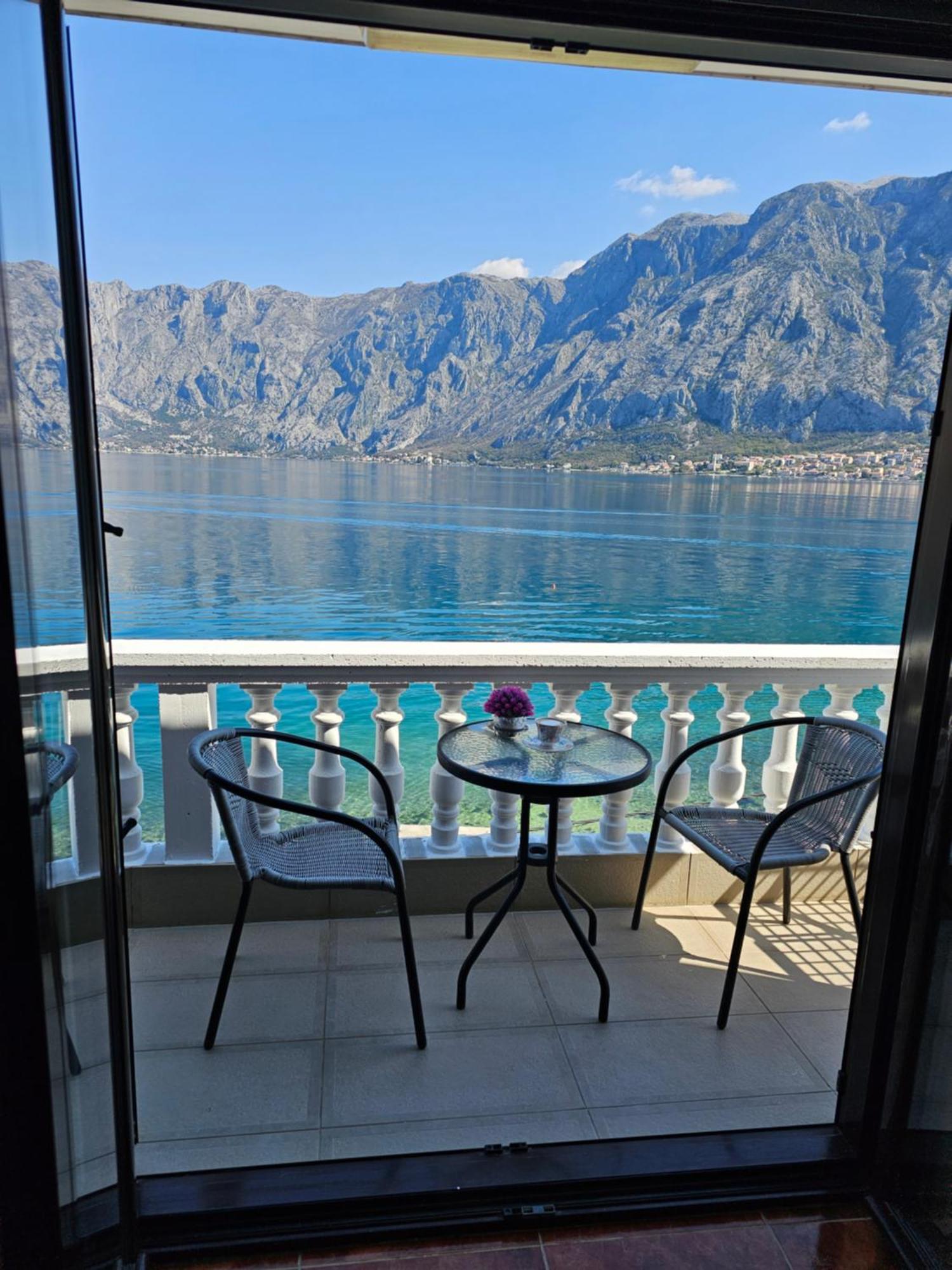 Apartments Popovic Kotor Bilik gambar