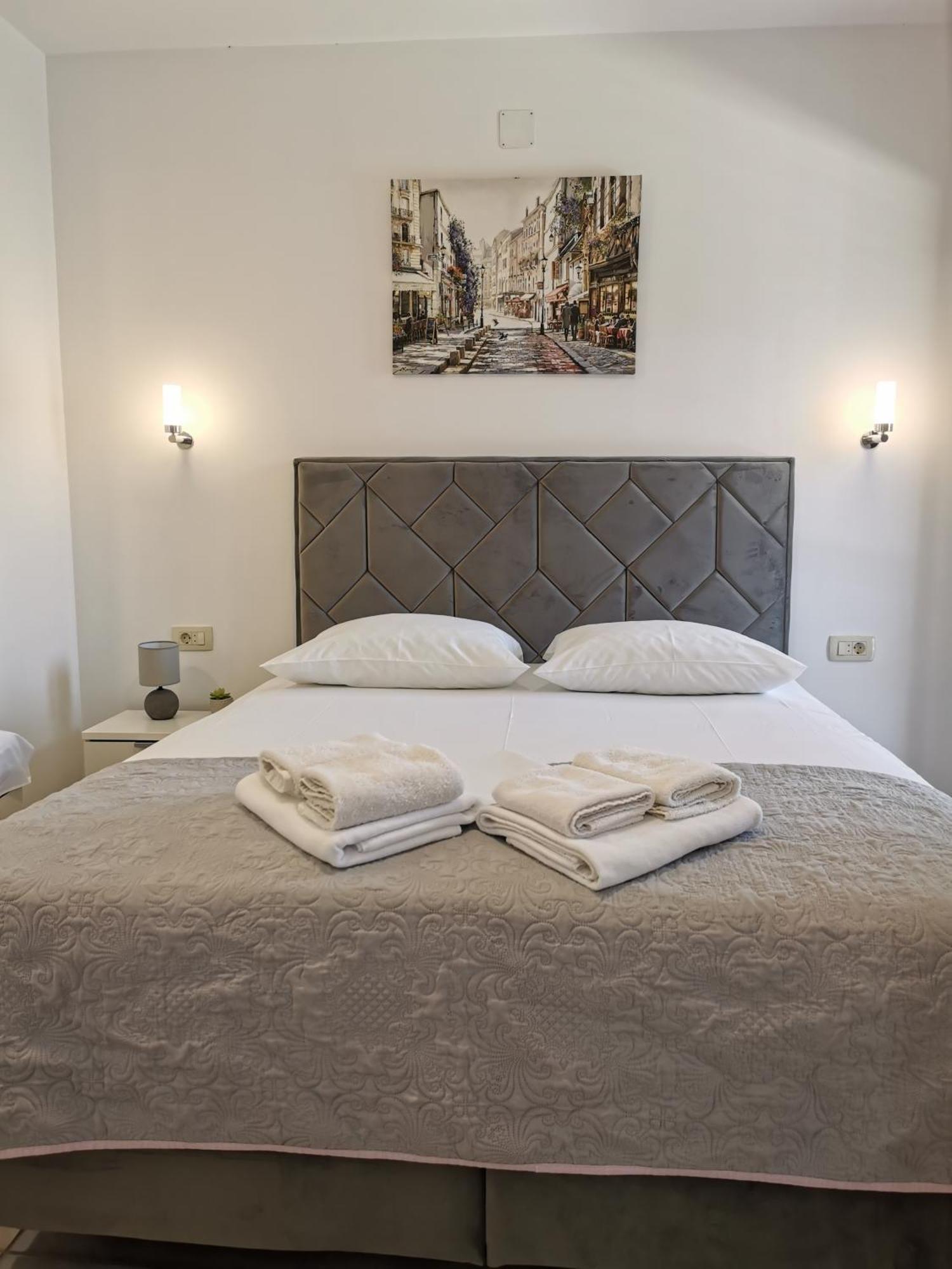 Apartments Popovic Kotor Bilik gambar