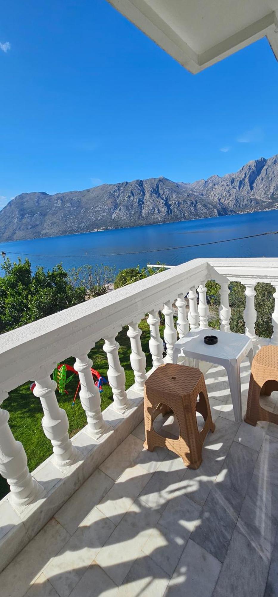 Apartments Popovic Kotor Luaran gambar