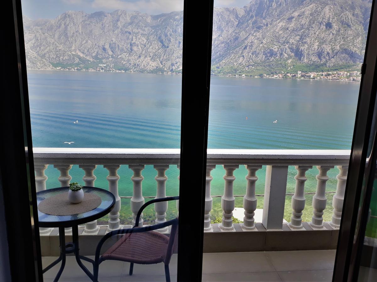 Apartments Popovic Kotor Luaran gambar