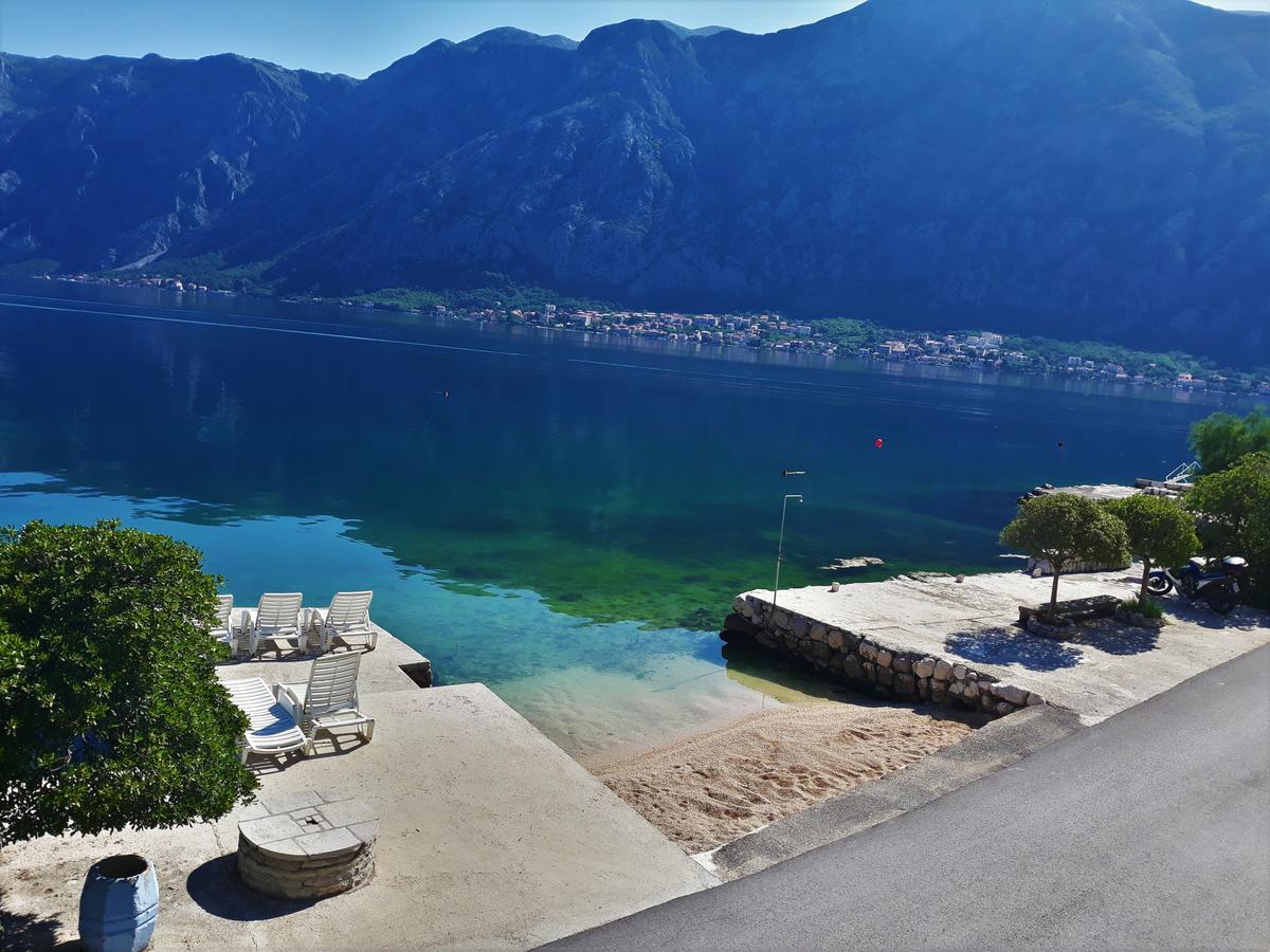 Apartments Popovic Kotor Luaran gambar