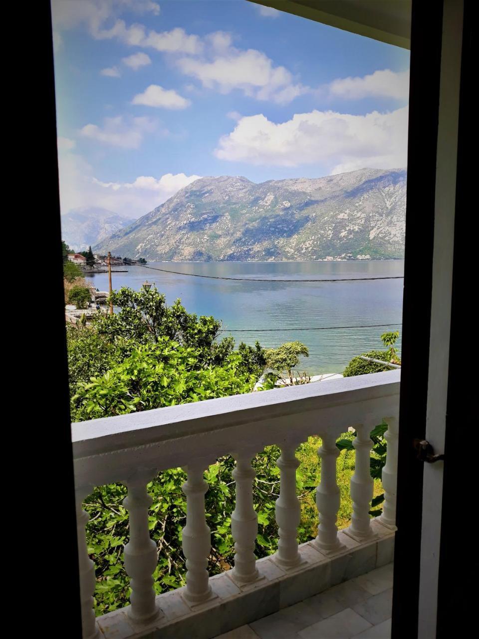 Apartments Popovic Kotor Luaran gambar